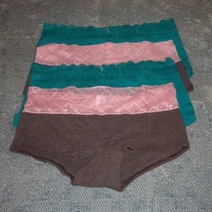 4 pair boy shorts victoria's secrect size l #453